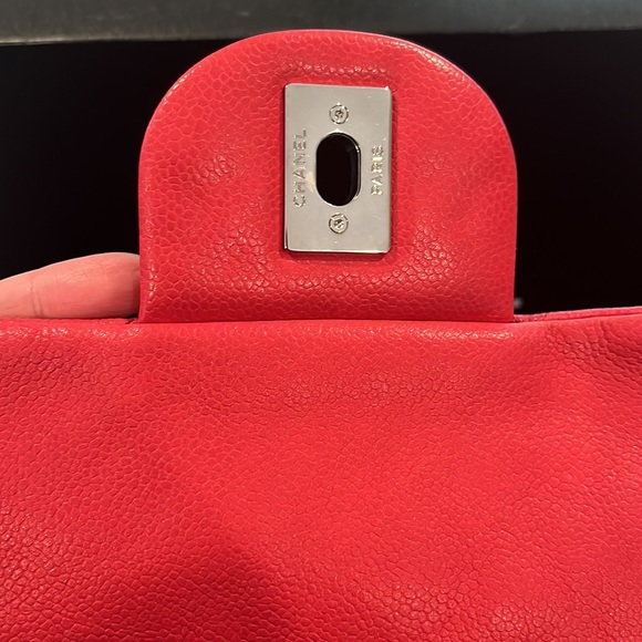 💯 Authentic Chanel Washed Caviar Maxi - Picture 9 of 16